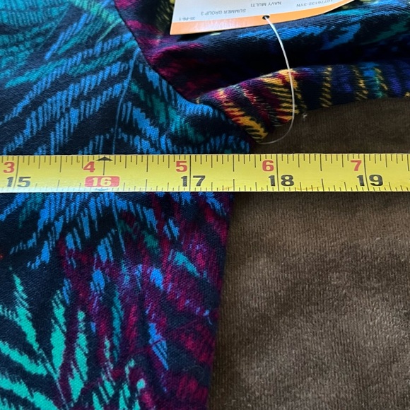 Anne Klein Colorful Top…NWT - Picture 8 of 8